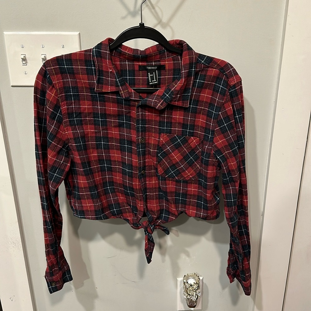Forever 21 cropped plaid button up
